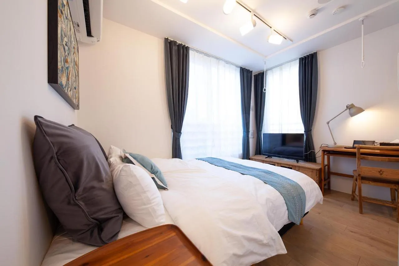 Legaland Gakushuinsita Tokyo Apartment
