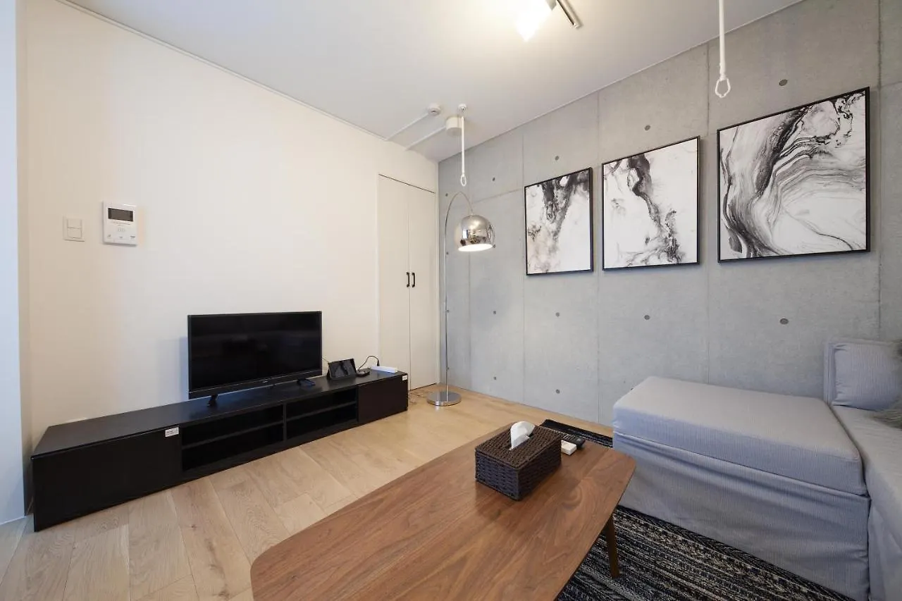 Legaland Gakushuinsita Tokyo Apartment
